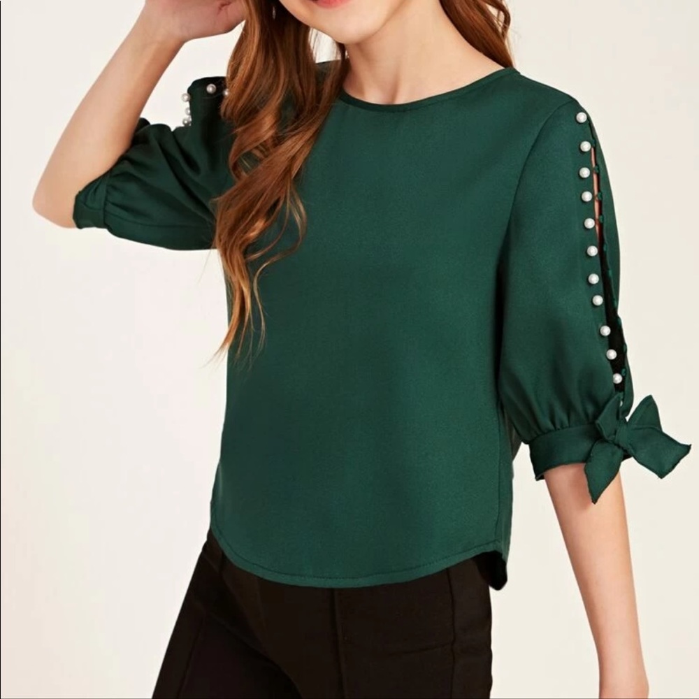Green Blouse with Pearls